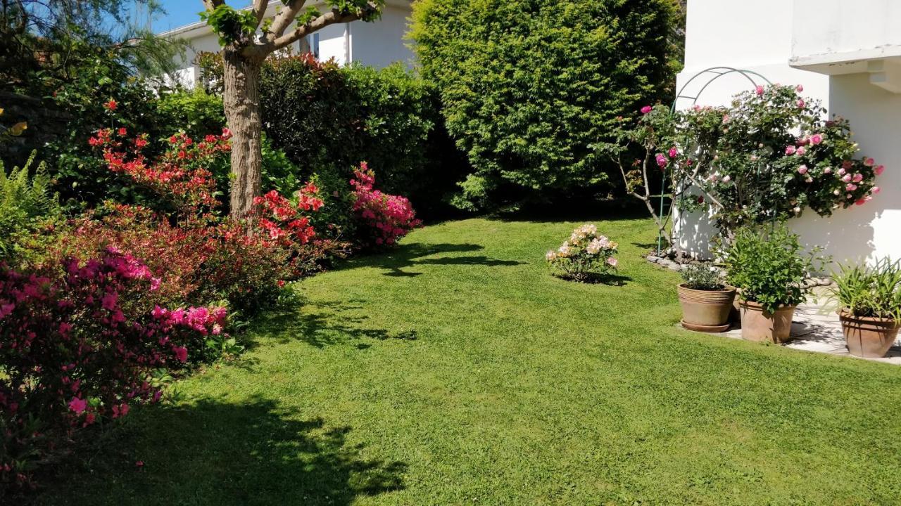 T1 Ou T2 Dans Villa Avec Jardin Proche Biarritz Anglet Exterior foto