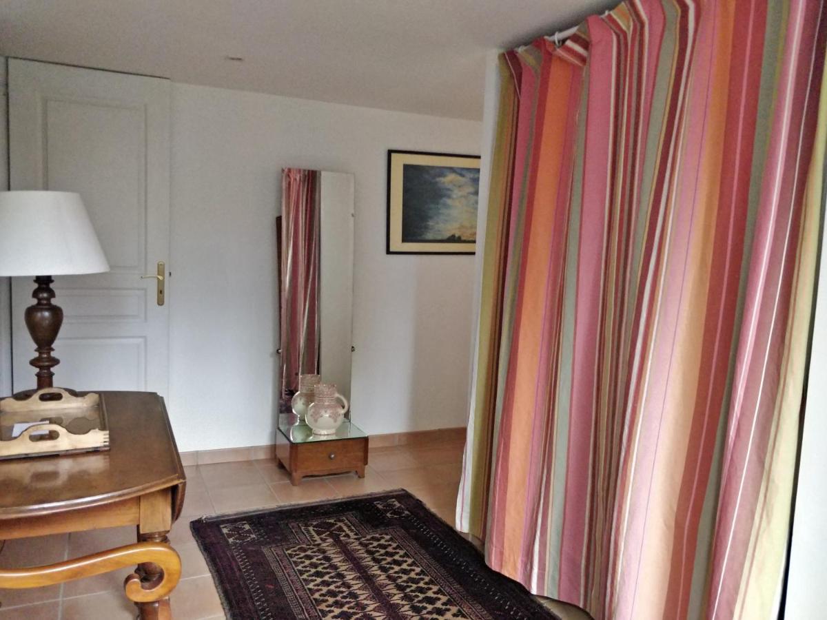 T1 Ou T2 Dans Villa Avec Jardin Proche Biarritz Anglet Exterior foto